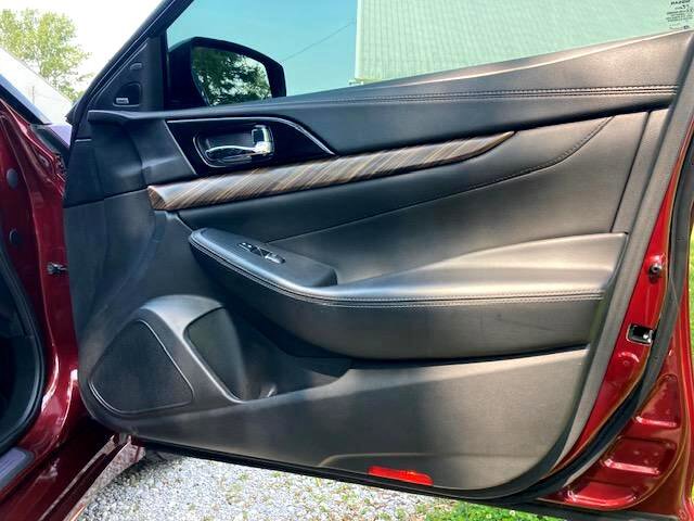 Used 2017 Nissan Maxima Platinum image 35