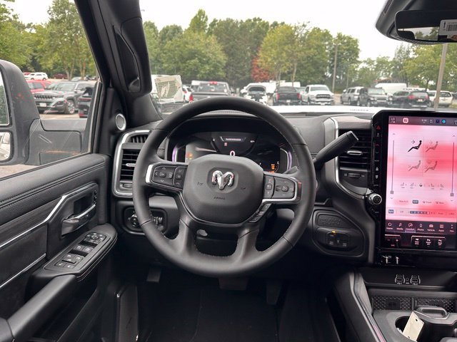 New 2026 RAM 2500 Laramie AWD/4WD image 15