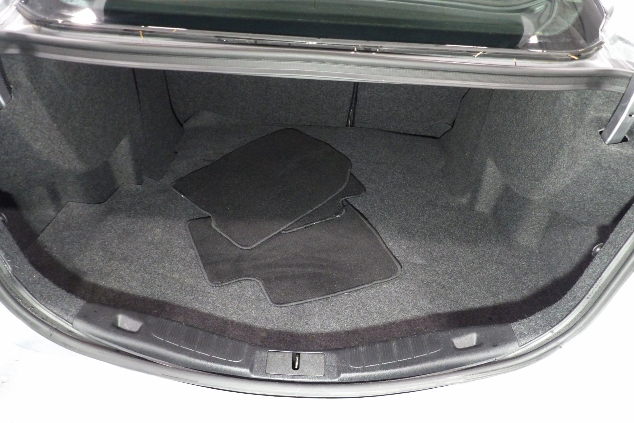 Used 2020 Ford Fusion SE image 7