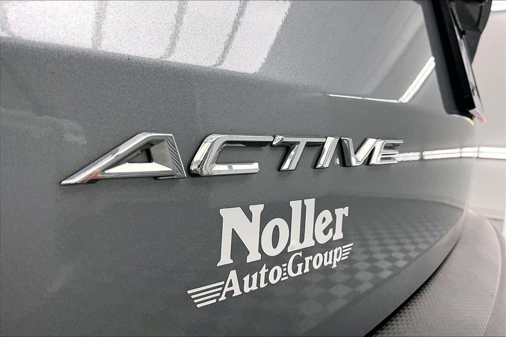 Used 2023 Ford Escape Active AWD/4WD image 8