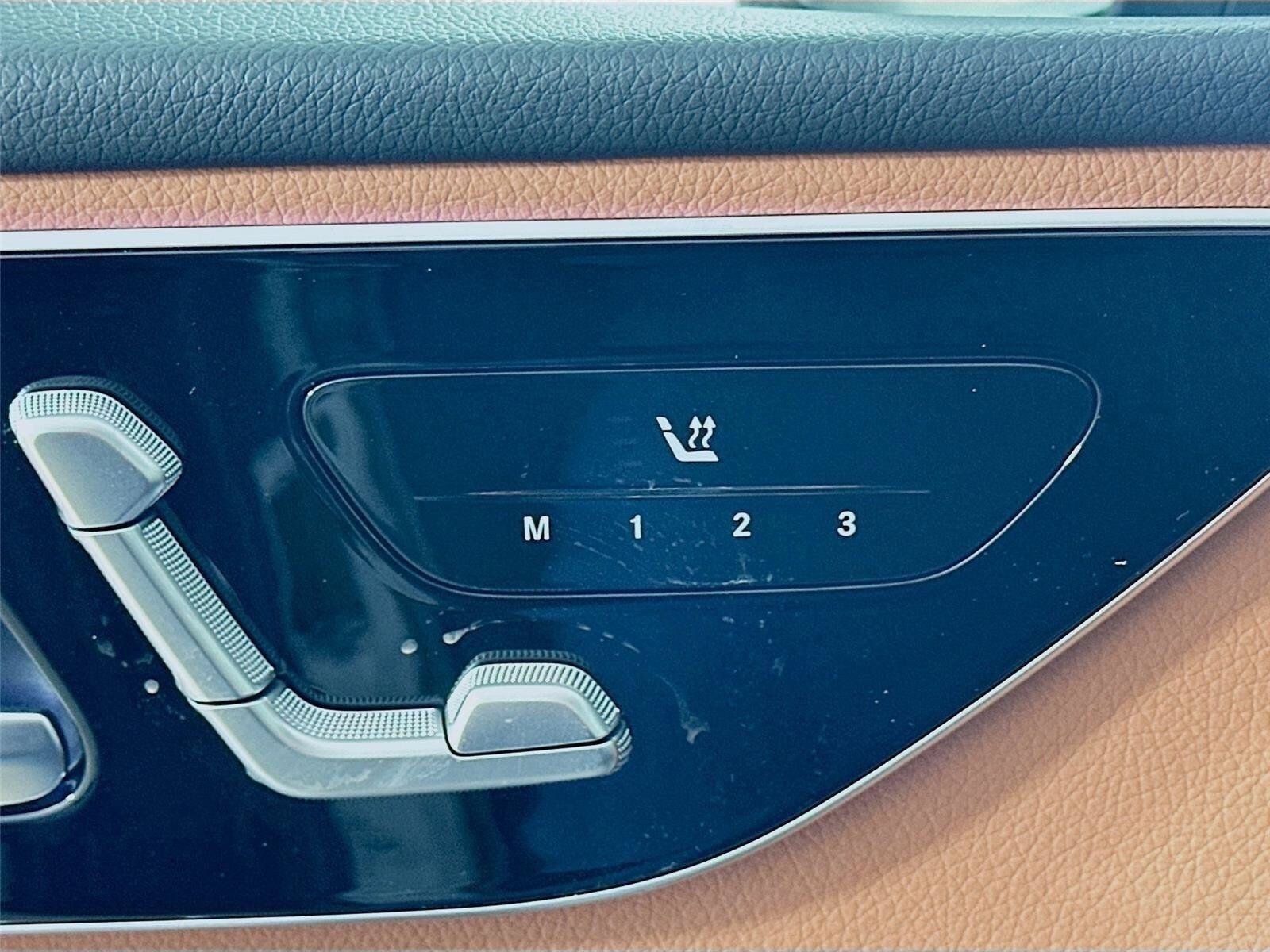 Used 2026 Mercedes-Benz C 300 4MATIC Sedan image 25