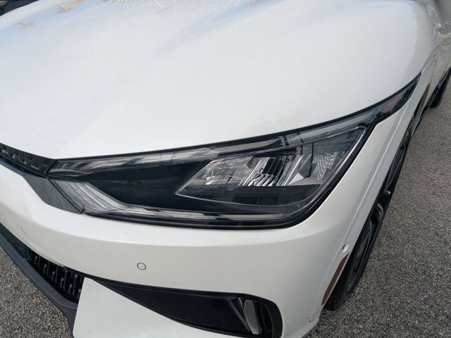 Certified 2023 Kia EV6 GT AWD/4WD image 10