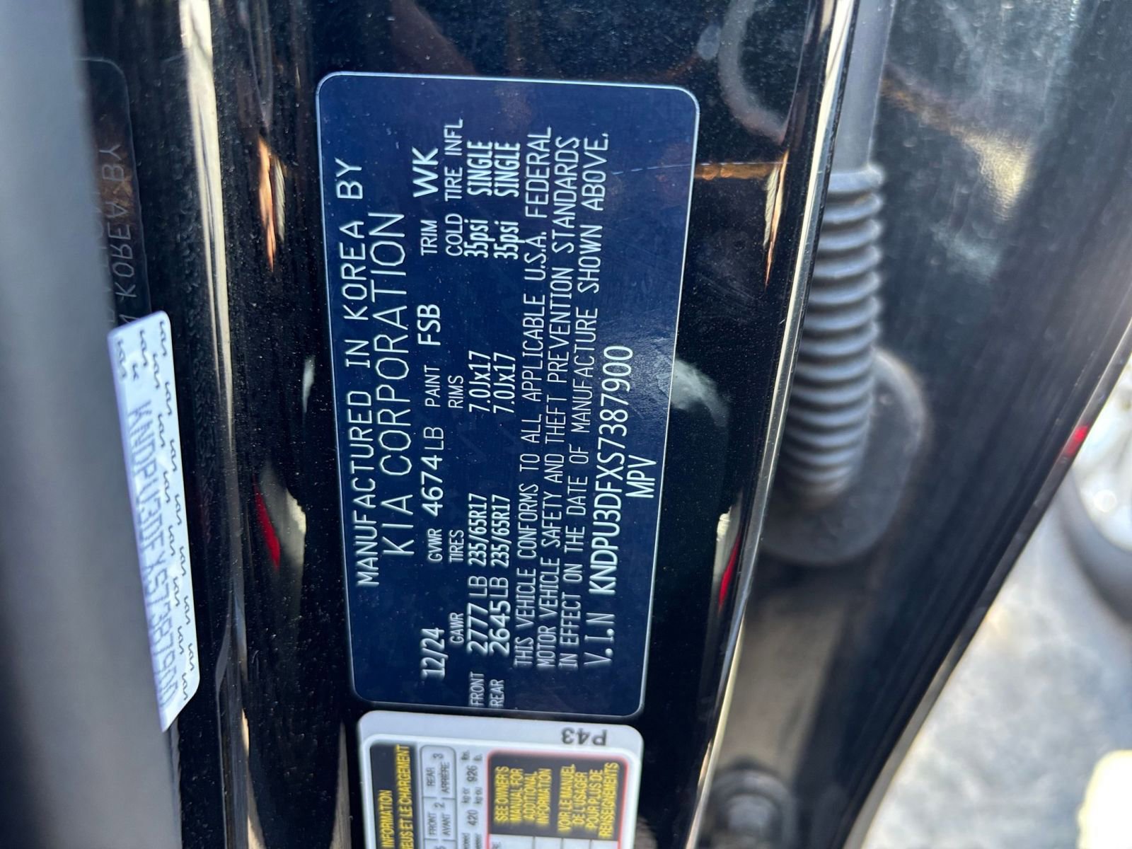 Used 2025 Kia Sportage LX FWD image 28