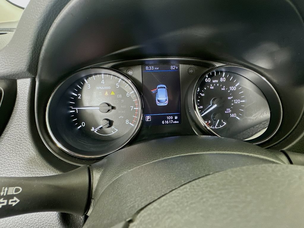 Used 2020 Nissan Rogue Sport S FWD image 11