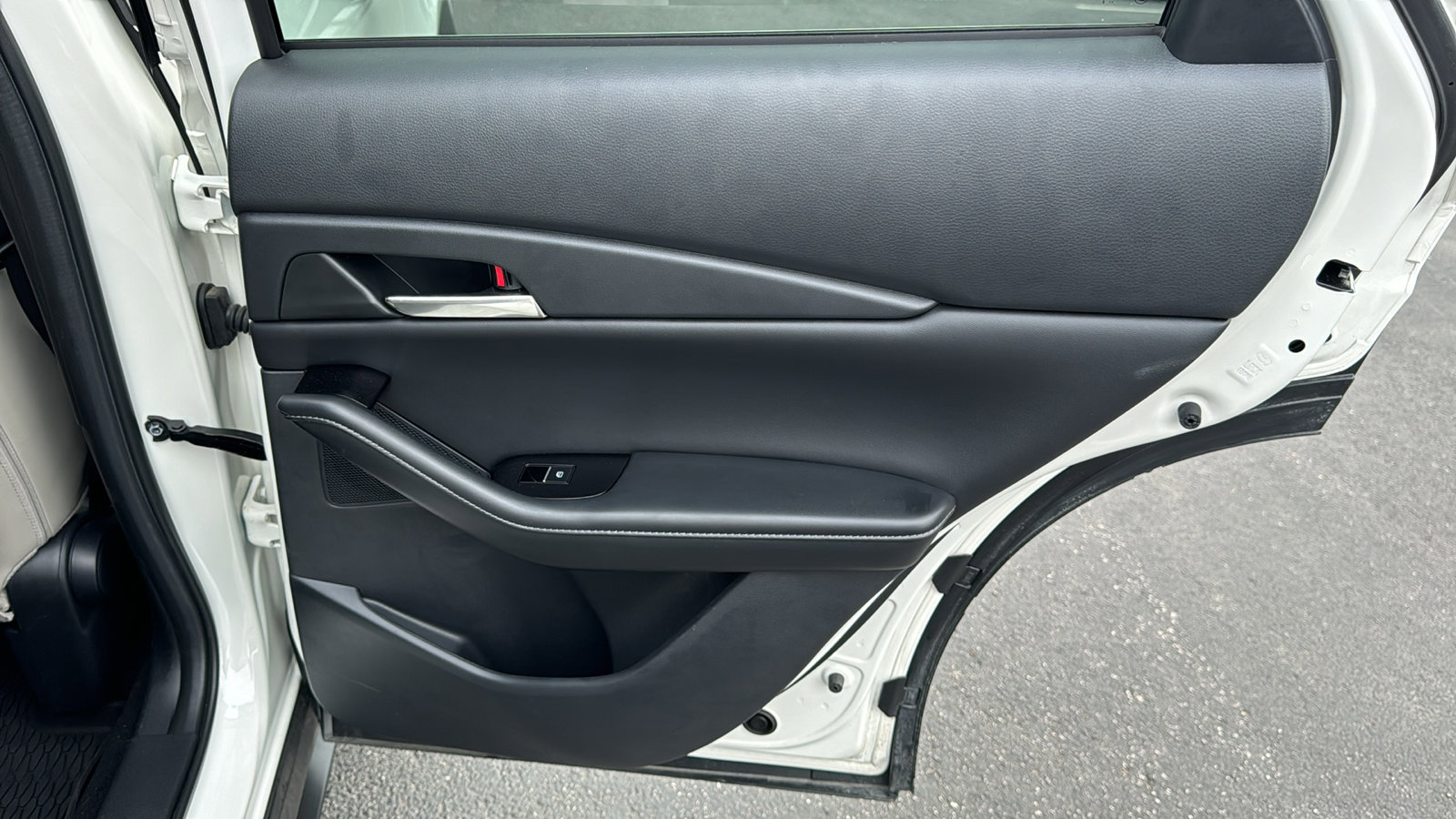 Certified 2025 MAZDA CX-30 AWD 2.5 S w/ Preferred Package image 20