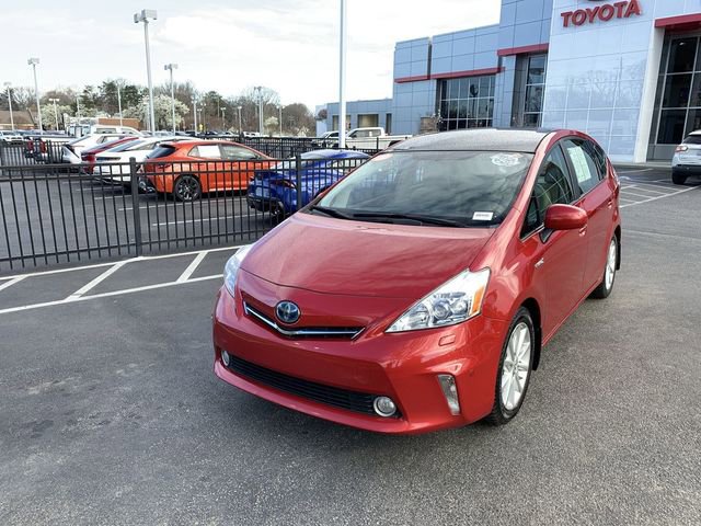 Used 2012 Toyota Prius V Five image 1