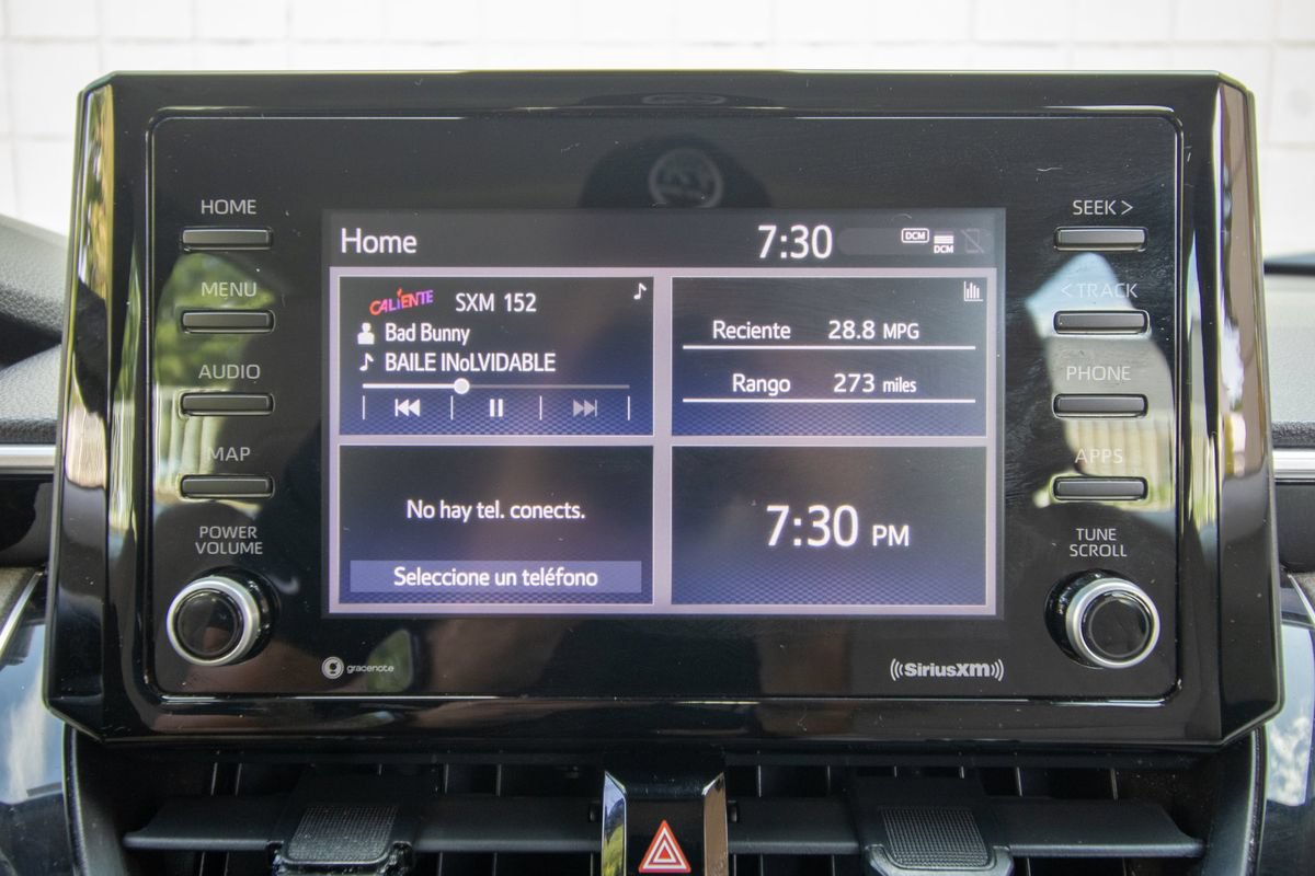 Used 2022 Toyota Corolla Cross L FWD image 25