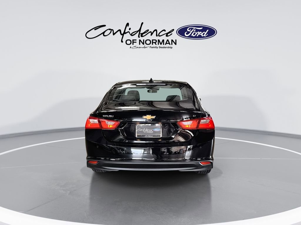 Used 2025 Chevrolet Malibu LT FWD image 7