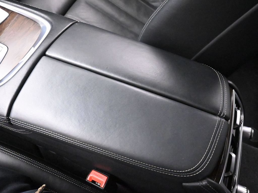 Used 2020 BMW 750i xDrive w/ M Sport Package AWD/4WD image 47