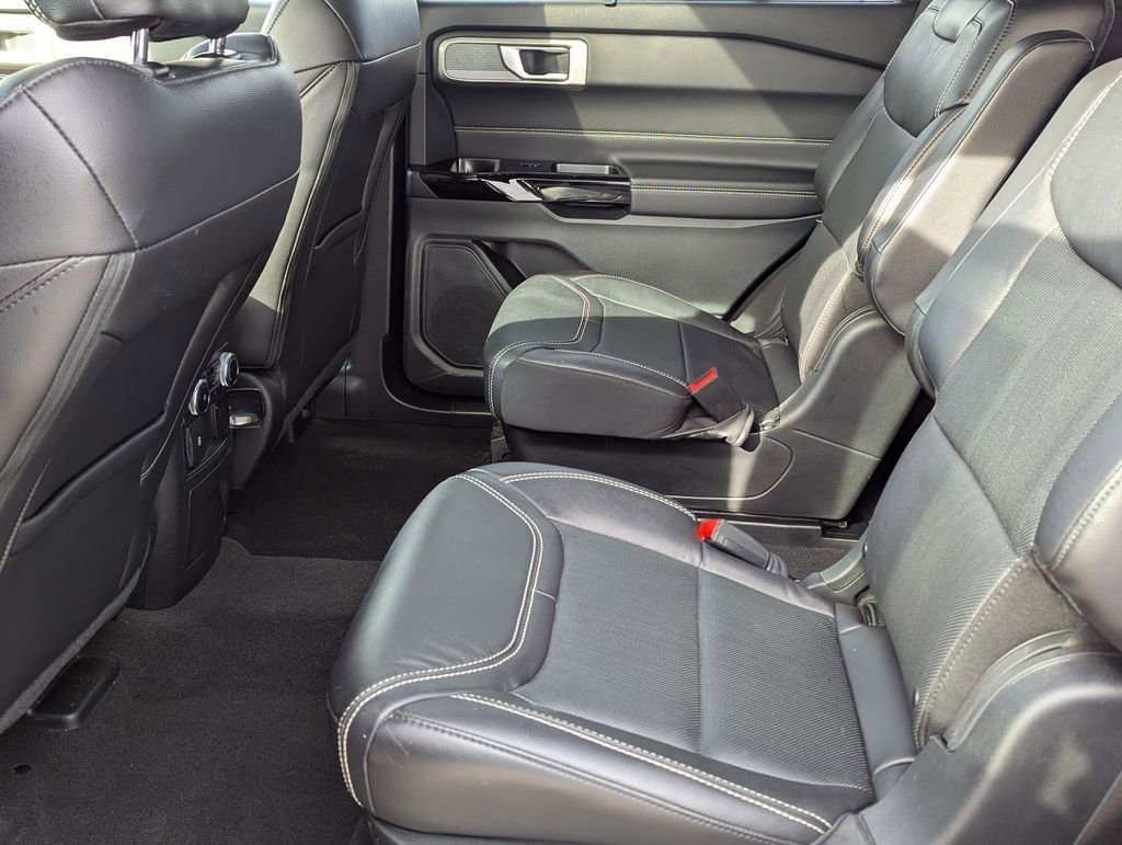 Used 2023 Ford Explorer ST w/ Equipment Group 401A image 24