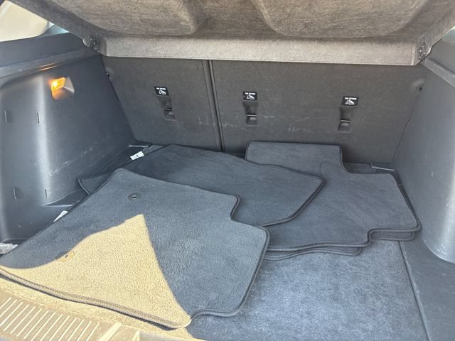 Used 2025 Chevrolet Trax LT FWD image 19