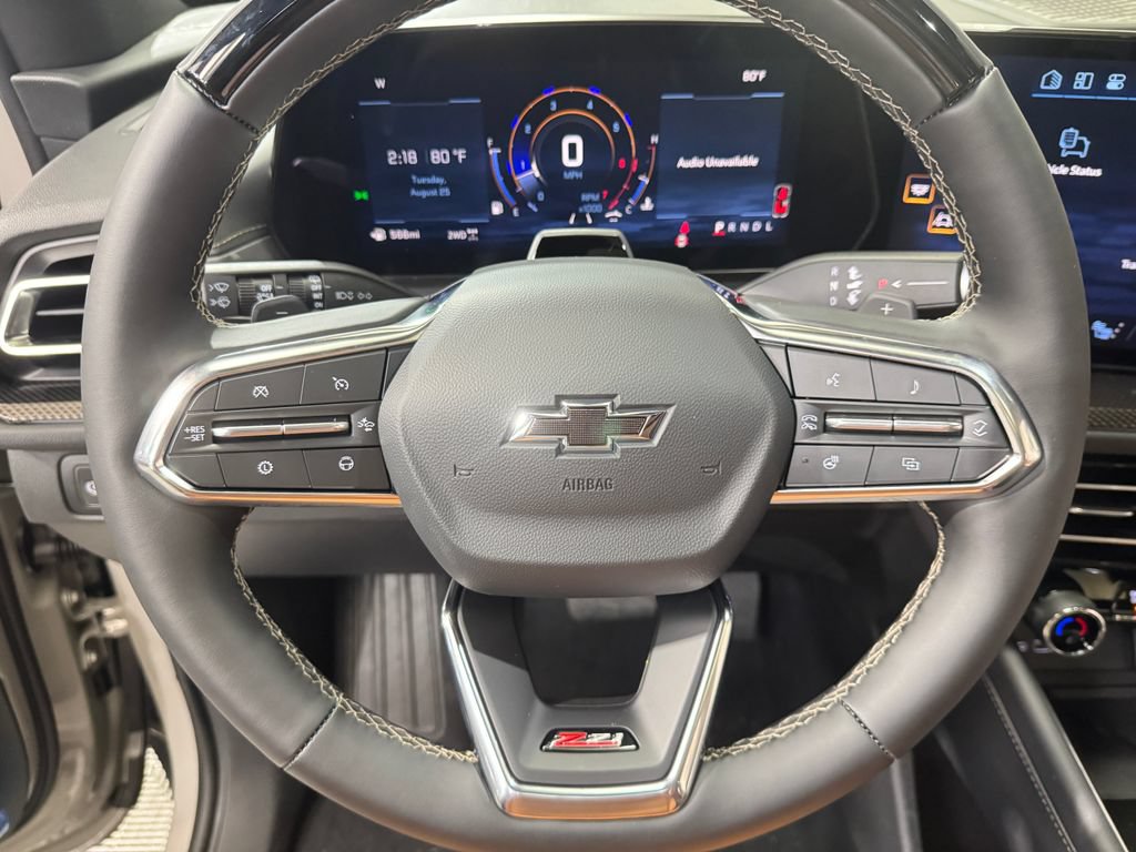 New 2027 Chevrolet Traverse Z71 w/ Enhanced Driving Package AWD/4WD image 18