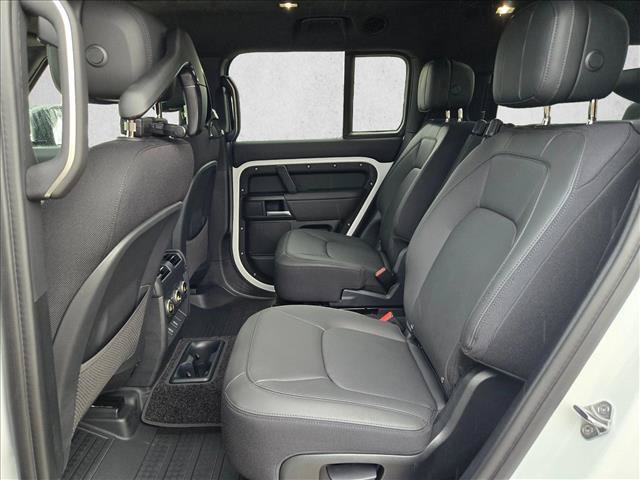 New 2026 Land Rover Defender 130 V8 AWD/4WD image 16