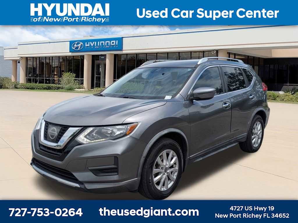 Used 2017 Nissan Rogue SV