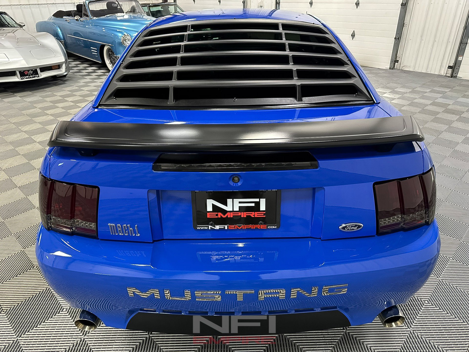 Used 2004 Ford Mustang Mach 1 RWD image 9