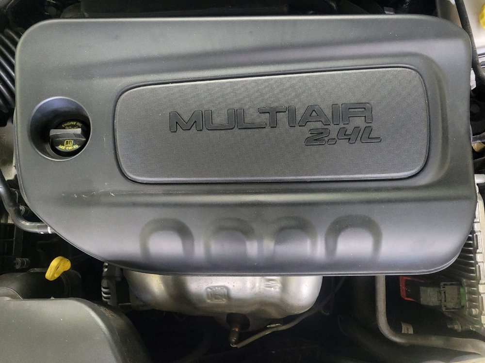 Used 2023 Jeep Cherokee Altitude Lux image 30