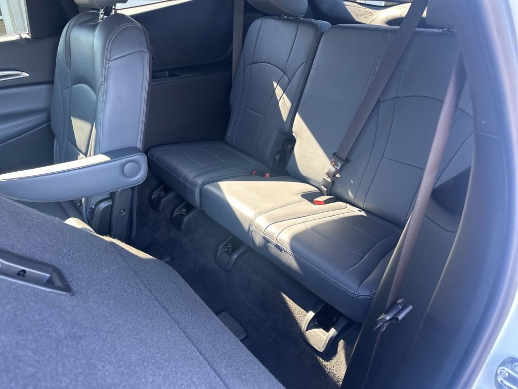 Used 2023 Buick Enclave Essence w/ Experience Buick Package image 32