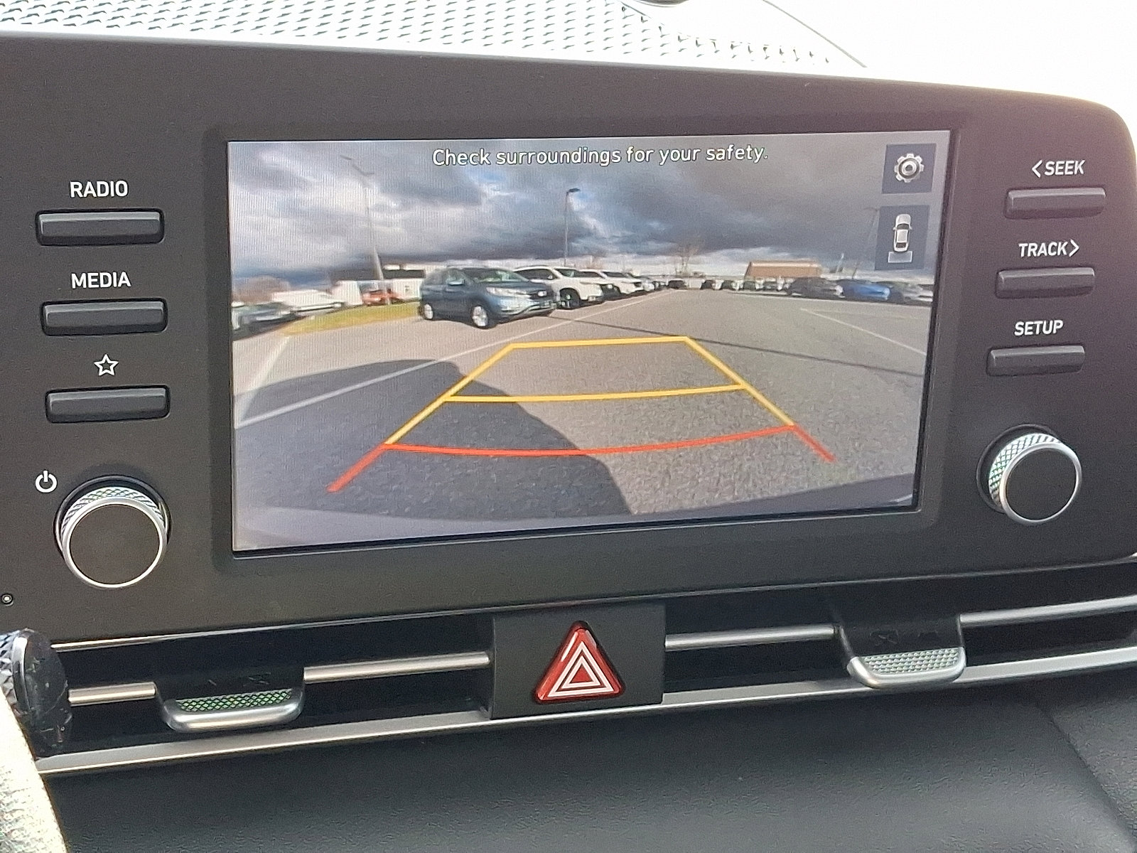 Used 2023 Hyundai Elantra Blue w/ Preferred Accessory Package image 18