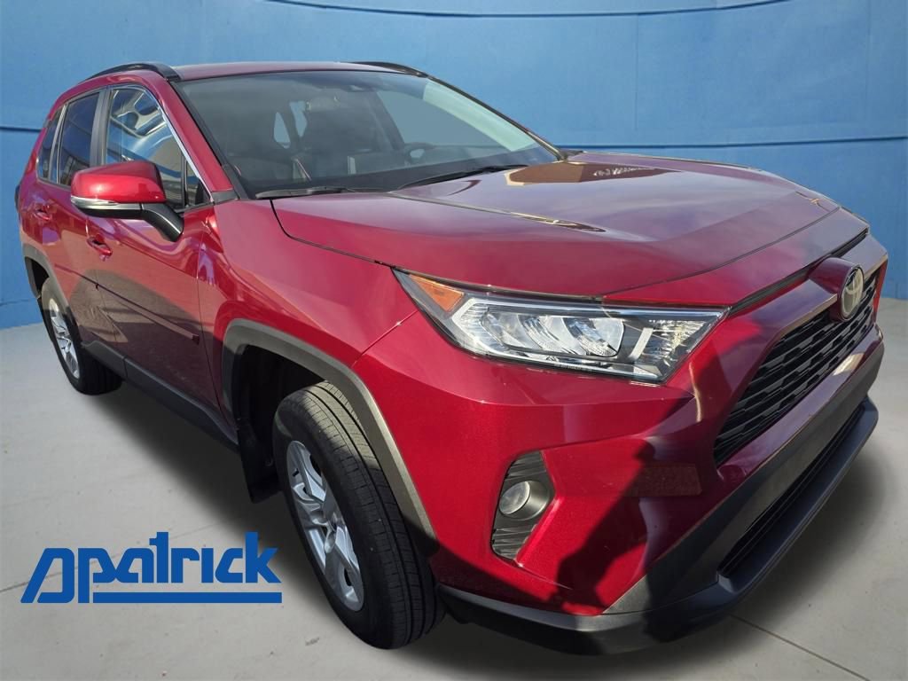 Used 2021 Toyota RAV4 XLE w/ XLE Grade Weather Package AWD/4WD image 1