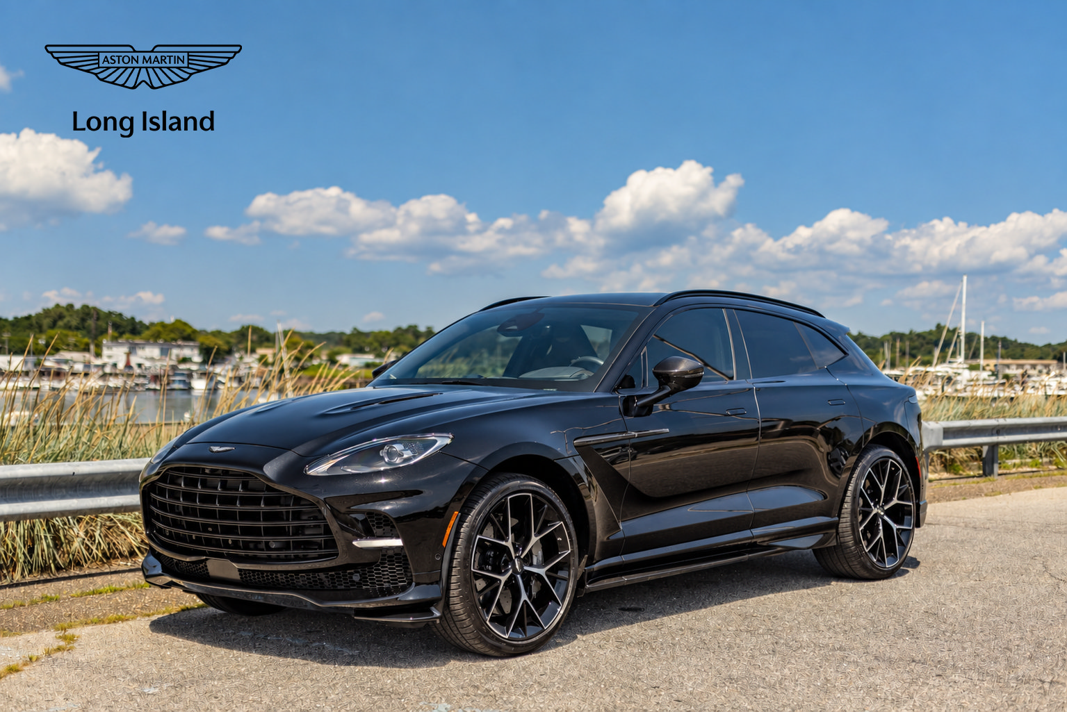 Used 2025 Aston Martin DBX 707 AWD/4WD image 1