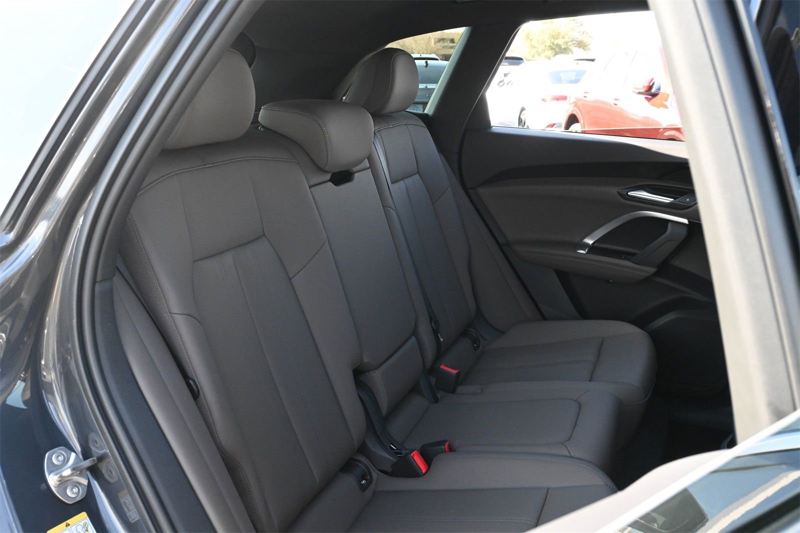 Certified 2025 Audi Q5 Premium w/ Convenience Package image 20