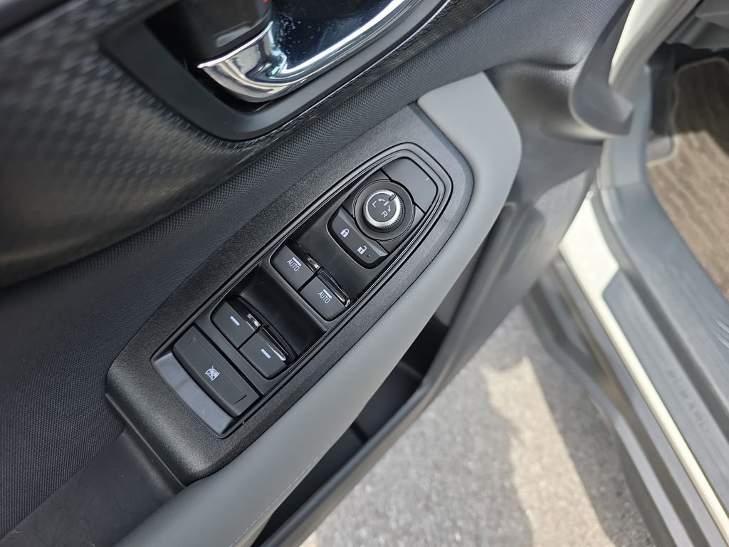 Certified 2025 Subaru Outback Premium image 19