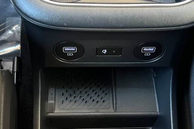 Certified 2024 Hyundai Ioniq 5 SEL RWD image 38