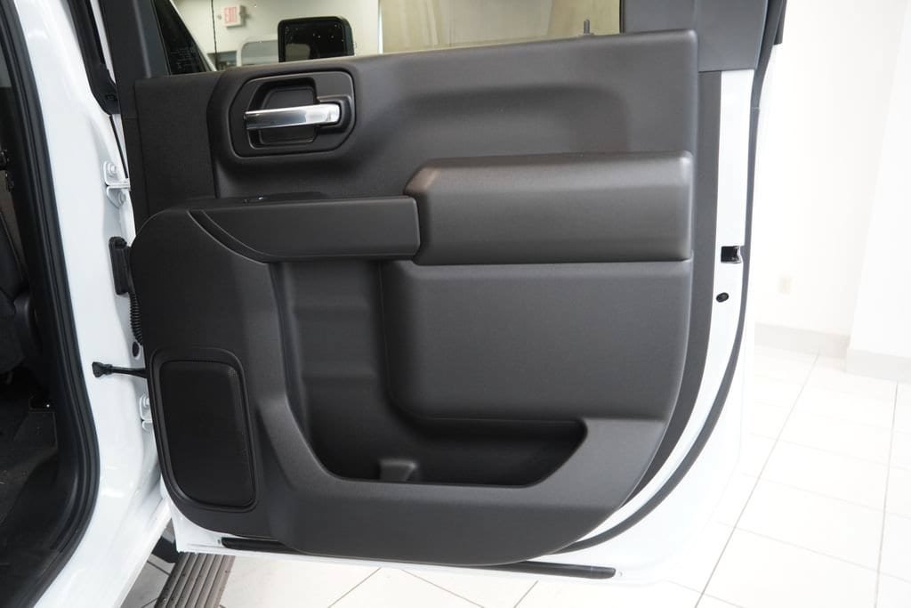 New 2026 Chevrolet Silverado 2500 Custom w/ Custom Convenience Package AWD/4WD image 27