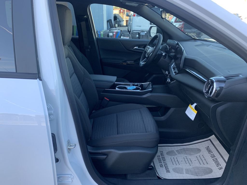 New 2026 Chevrolet Equinox LT image 5