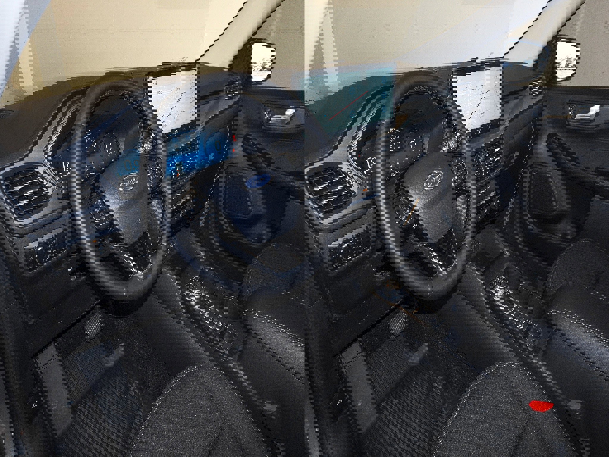 New 2025 Ford Escape Active w/ Active Premium Tech Pack image 21