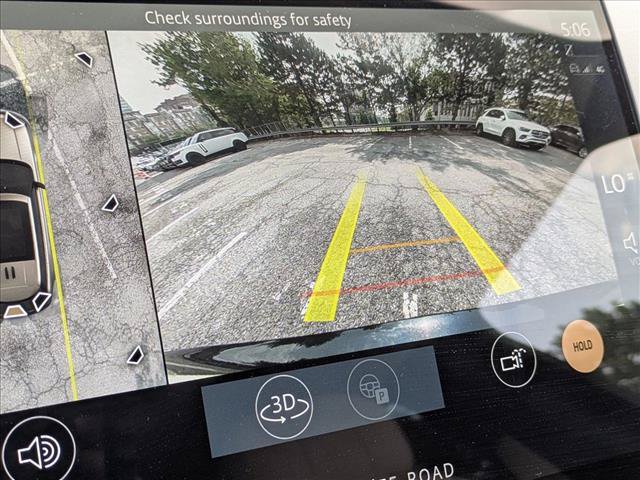 Certified 2025 Land Rover Range Rover SE AWD/4WD image 14