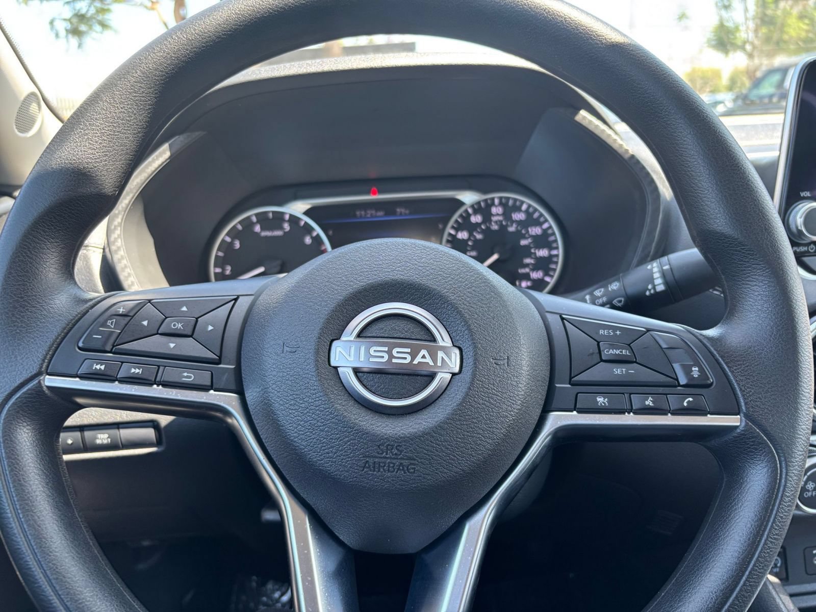 Used 2025 Nissan Sentra SV FWD image 28