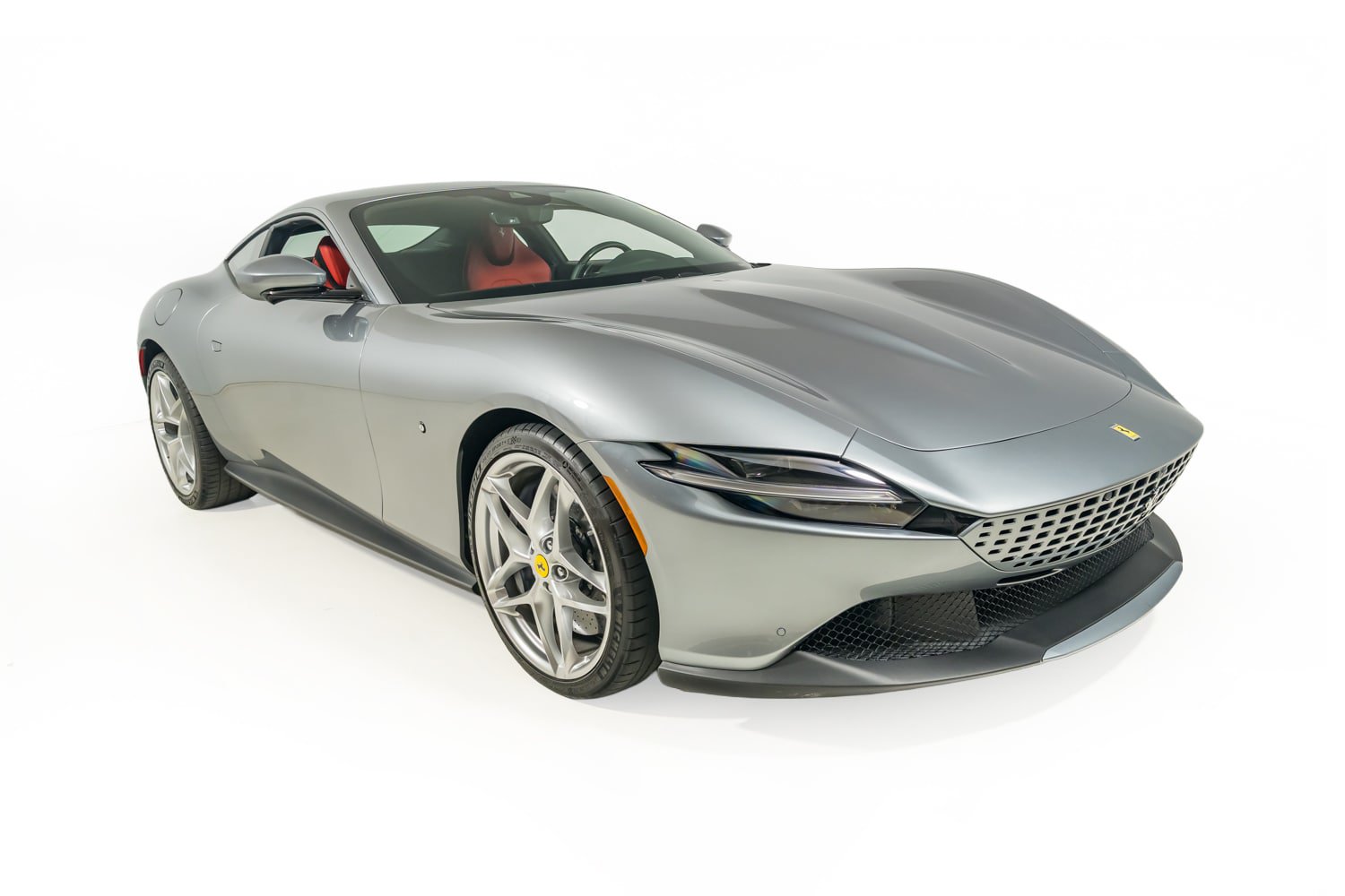 Used 2022 Ferrari Roma RWD image 11