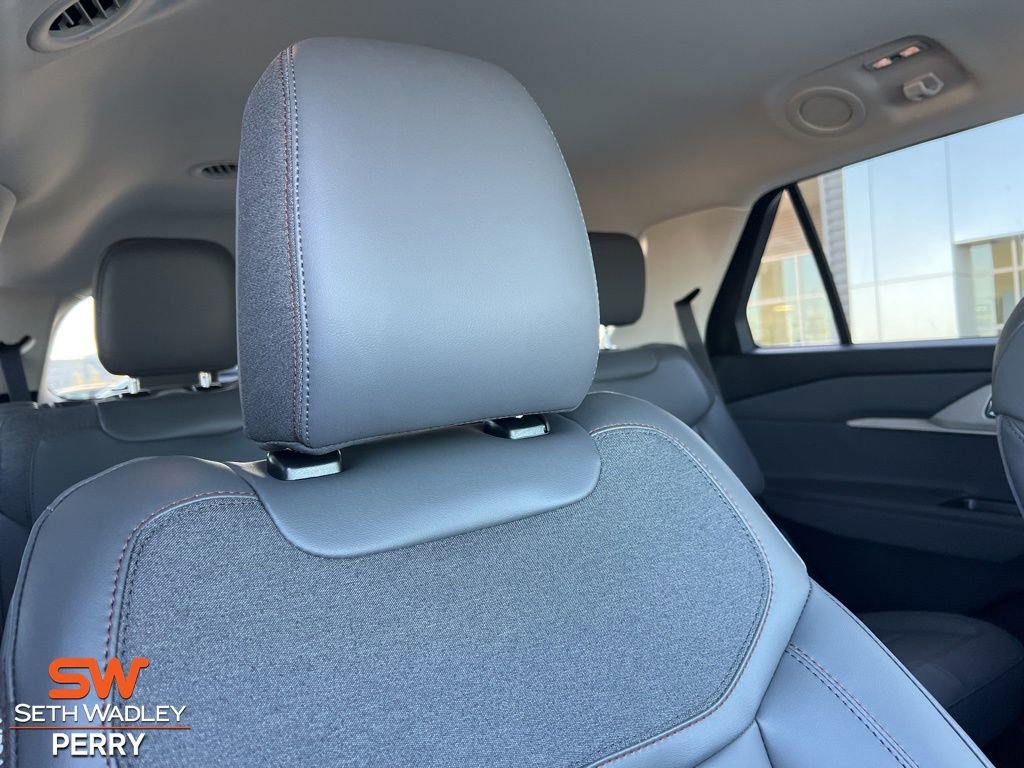 New 2026 Ford Explorer Active w/ Active Comfort Package image 16