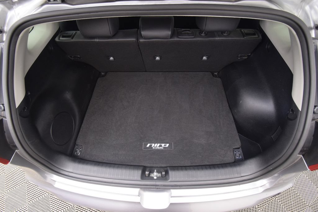 Used 2022 Kia Niro Touring Special Edition FWD image 32