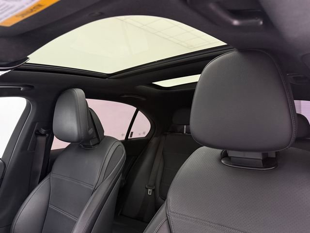 Used 2024 Mercedes-Benz C 300 Sedan image 24