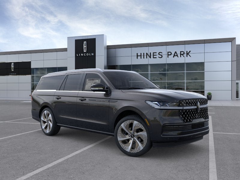 New 2026 Lincoln Navigator L Black Label AWD/4WD image 7