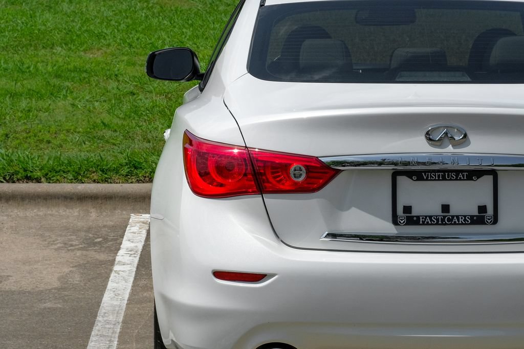 Used 2014 INFINITI Q50 Premium w/ Navigation Package RWD image 55