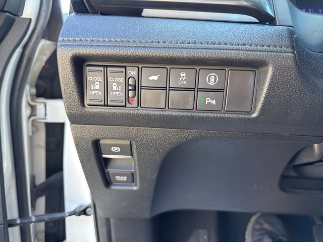 Used 2022 Honda Odyssey Elite image 23