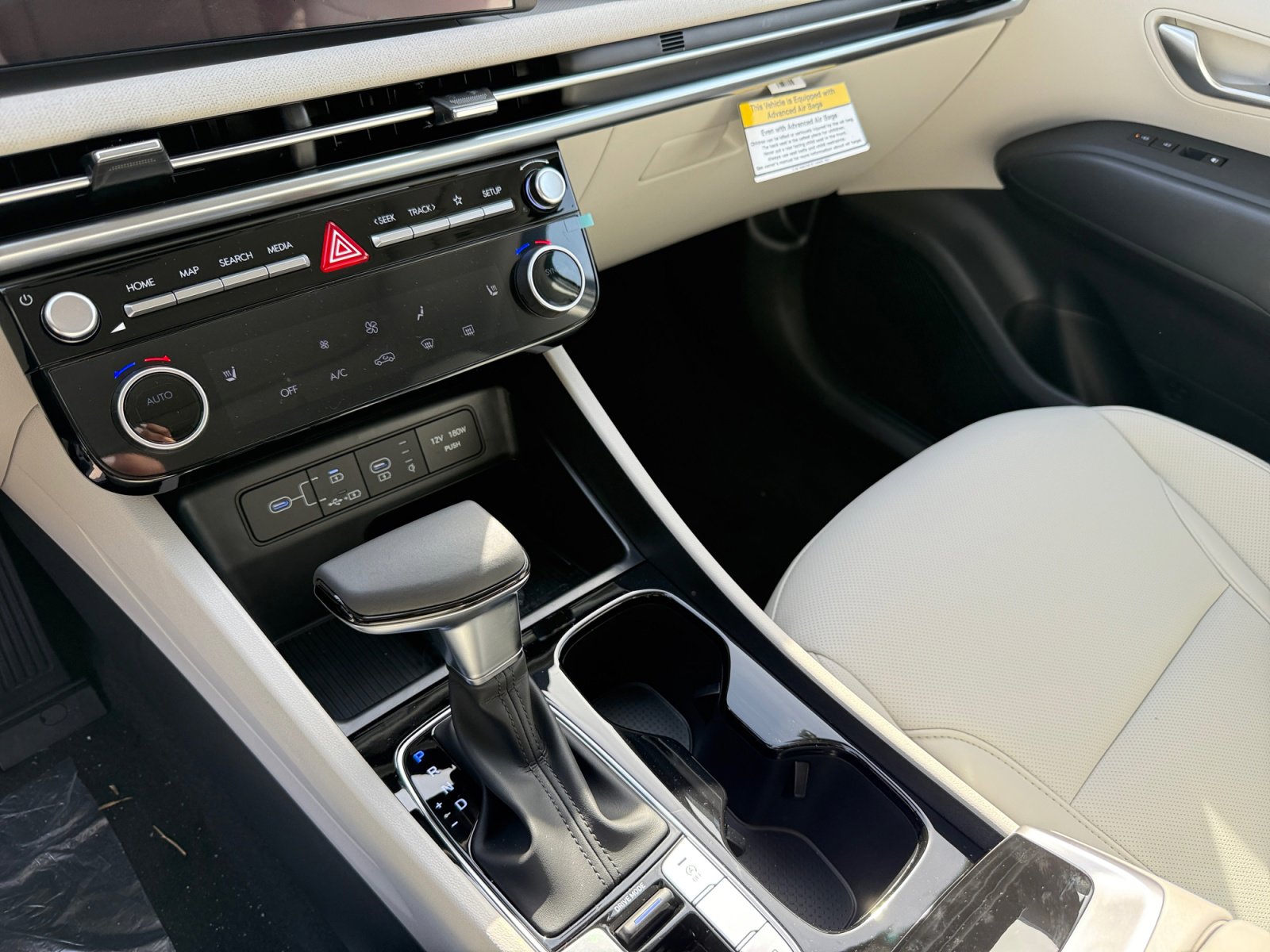 New 2026 Hyundai Tucson SEL image 13