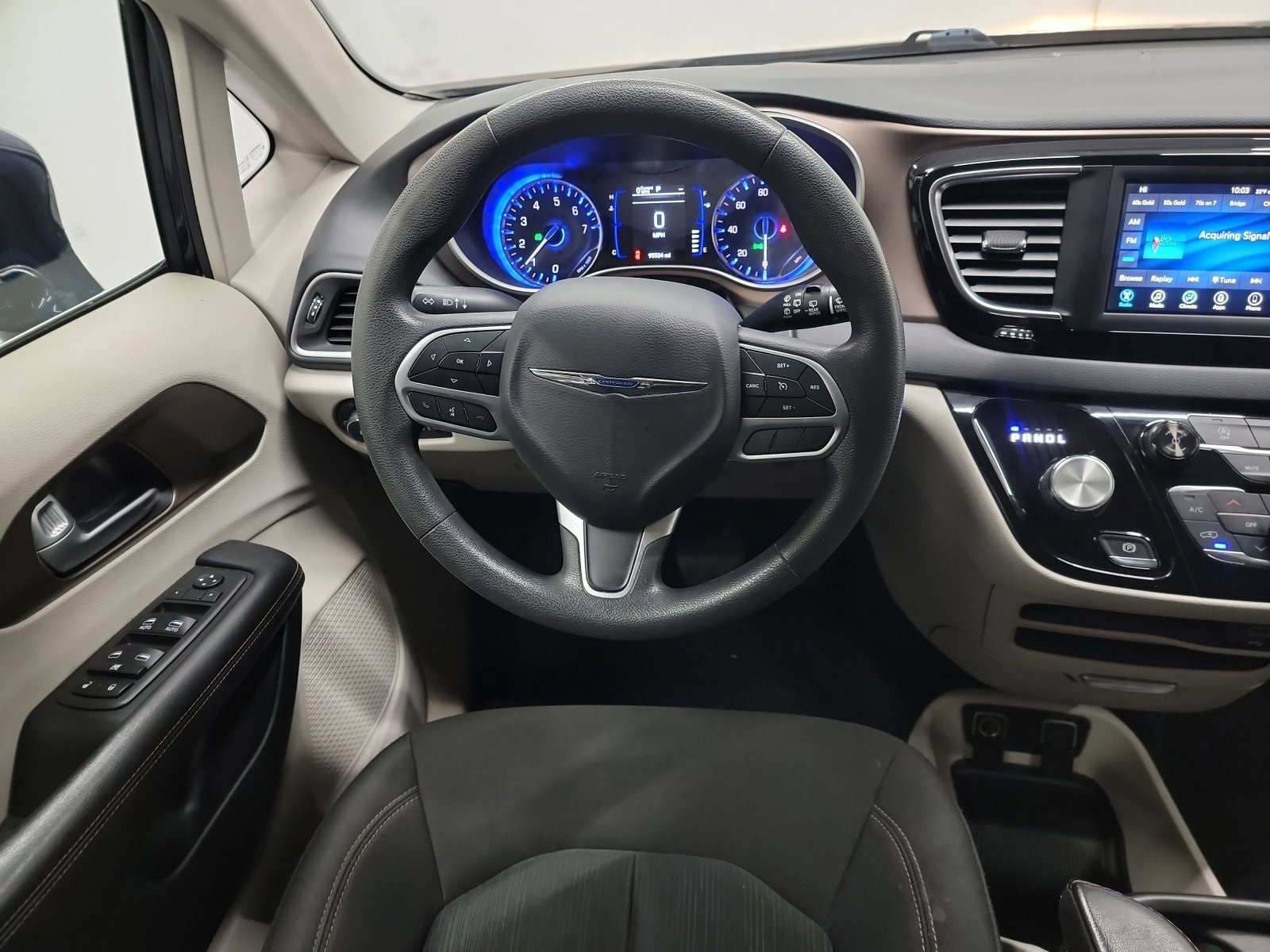 Used 2018 Chrysler Pacifica Touring Plus image 16