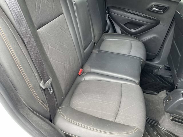 Used 2018 Chevrolet Trax LT w/ Sun & Sound Package AWD/4WD image 20