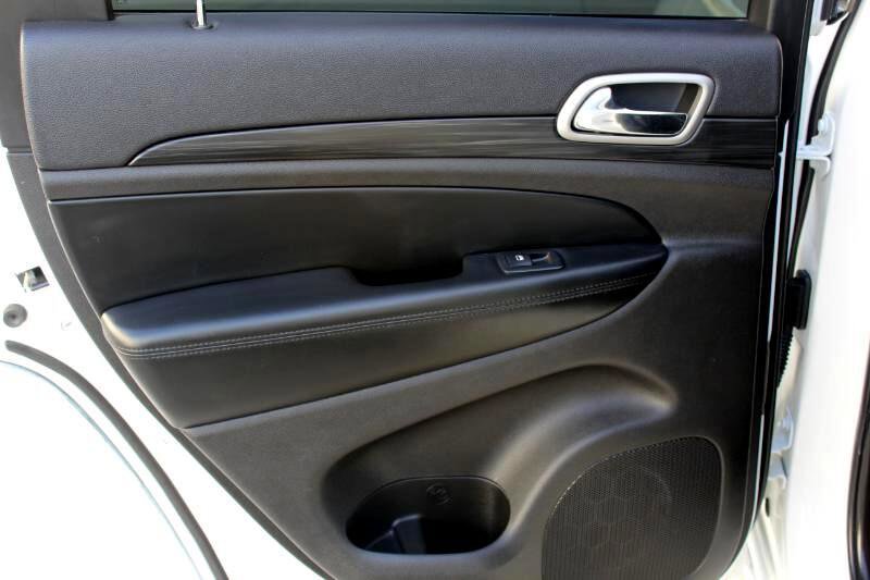 Used 2020 Jeep Grand Cherokee Altitude image 12