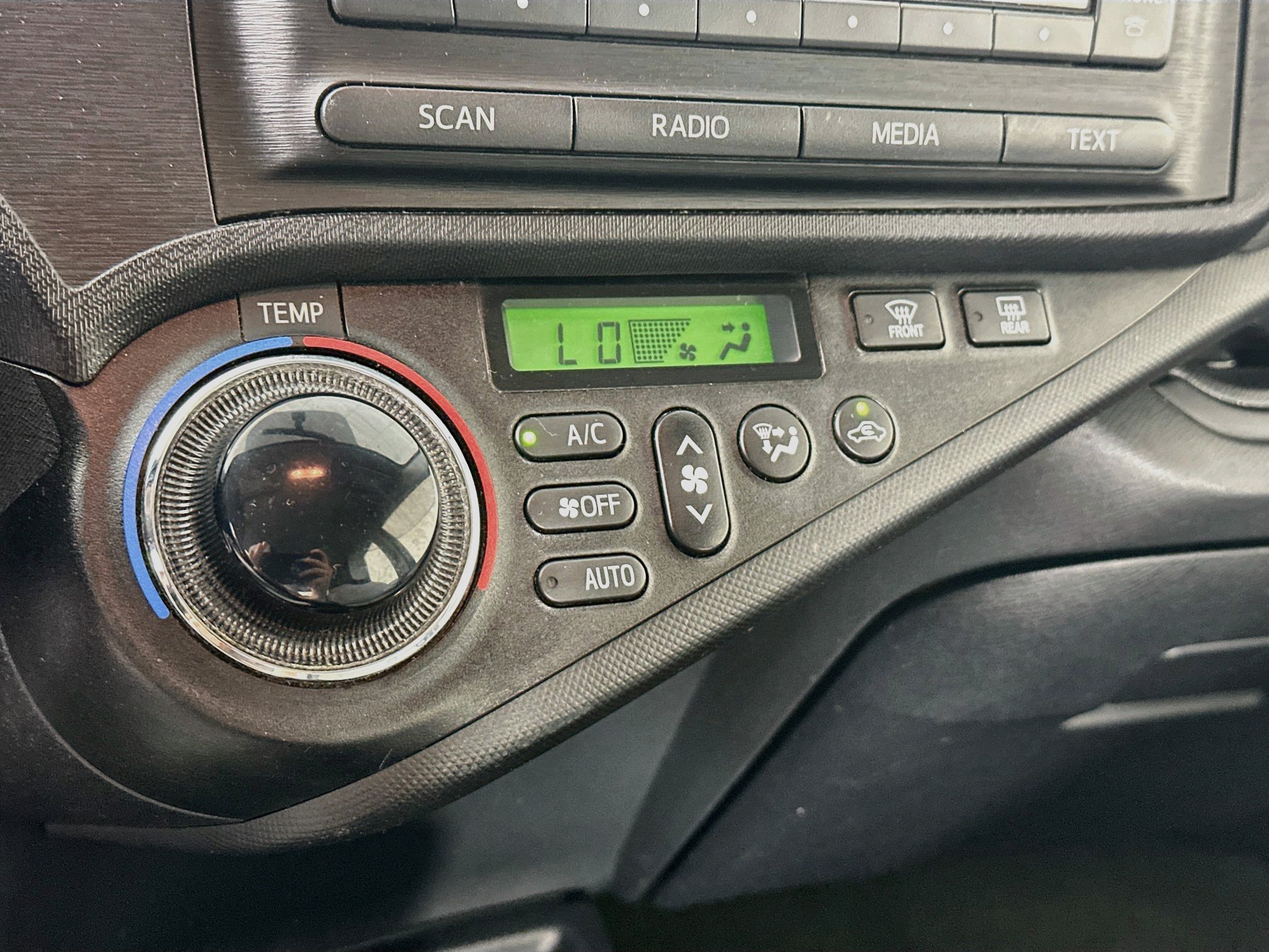 Used 2014 Toyota Prius C One FWD image 21