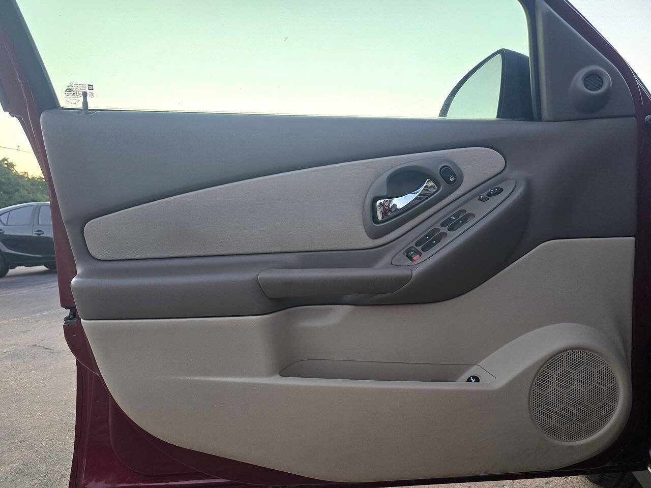Used 2005 Chevrolet Malibu LS image 14