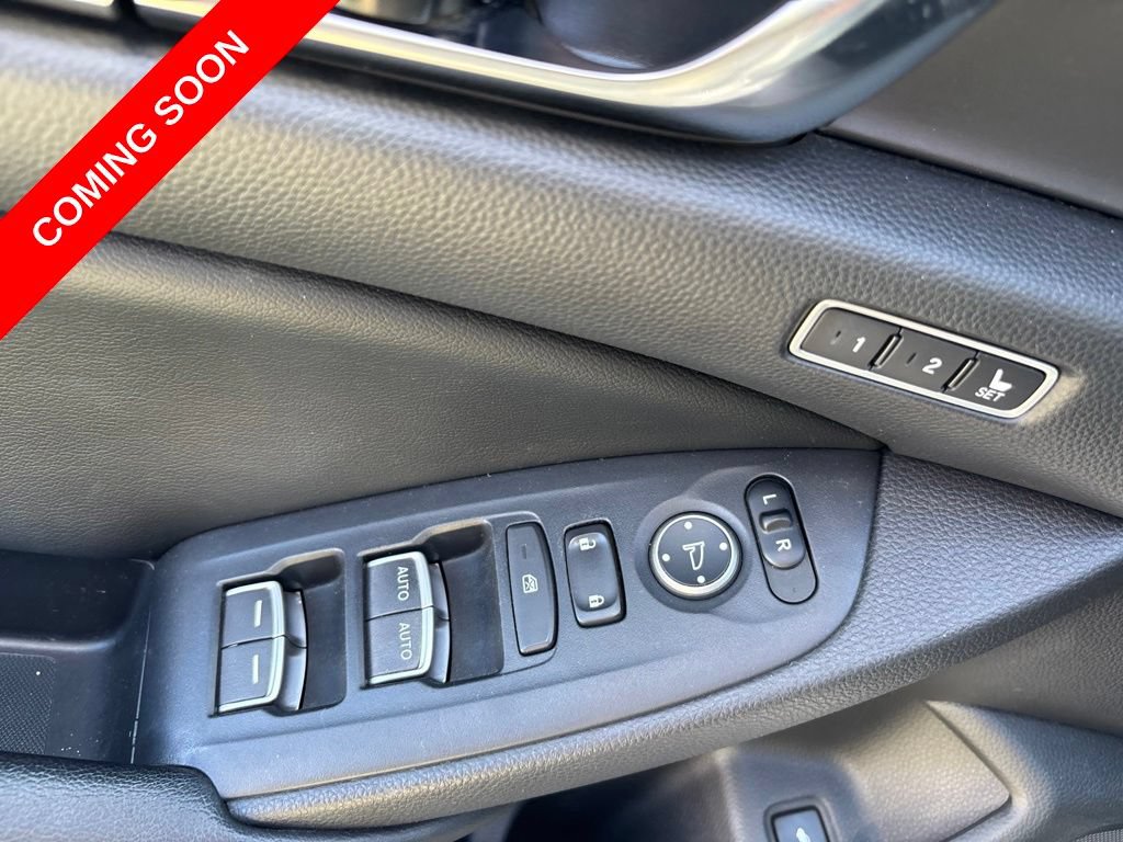 Used 2018 Honda Accord EX-L image 16
