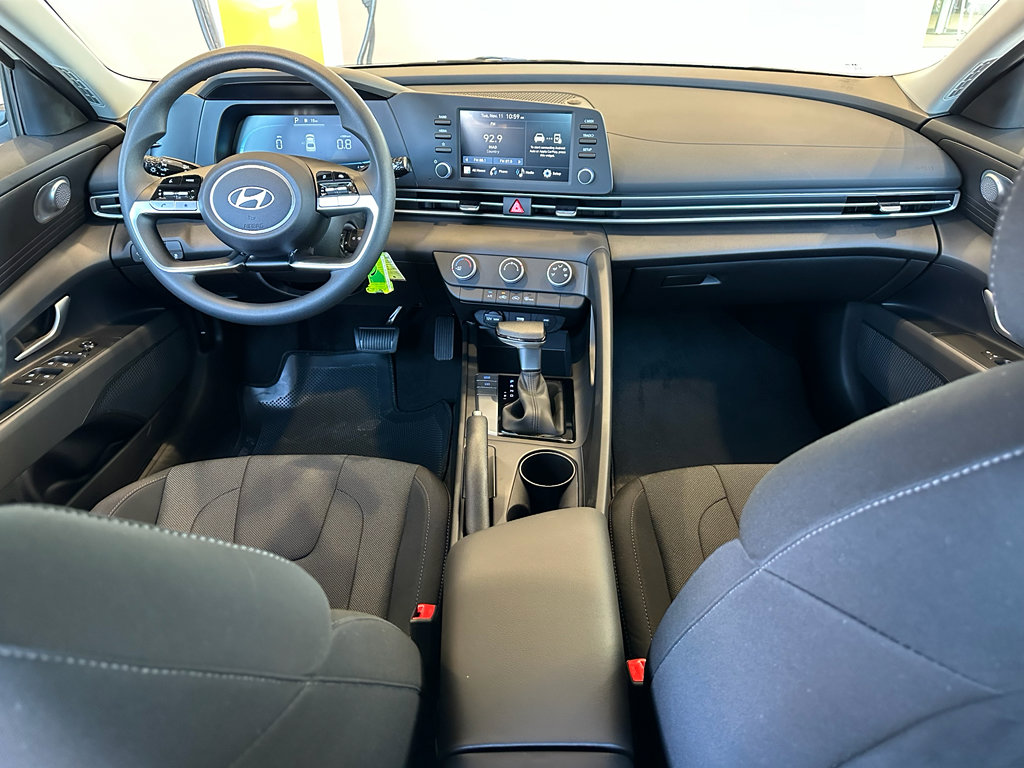 New 2026 Hyundai Elantra SE w/ Cargo Package image 13