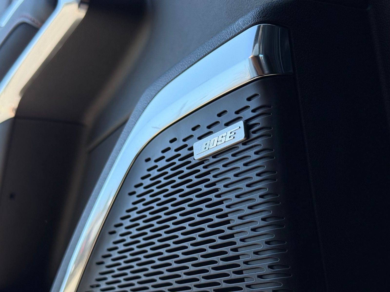 New 2026 Chevrolet Traverse RS image 19