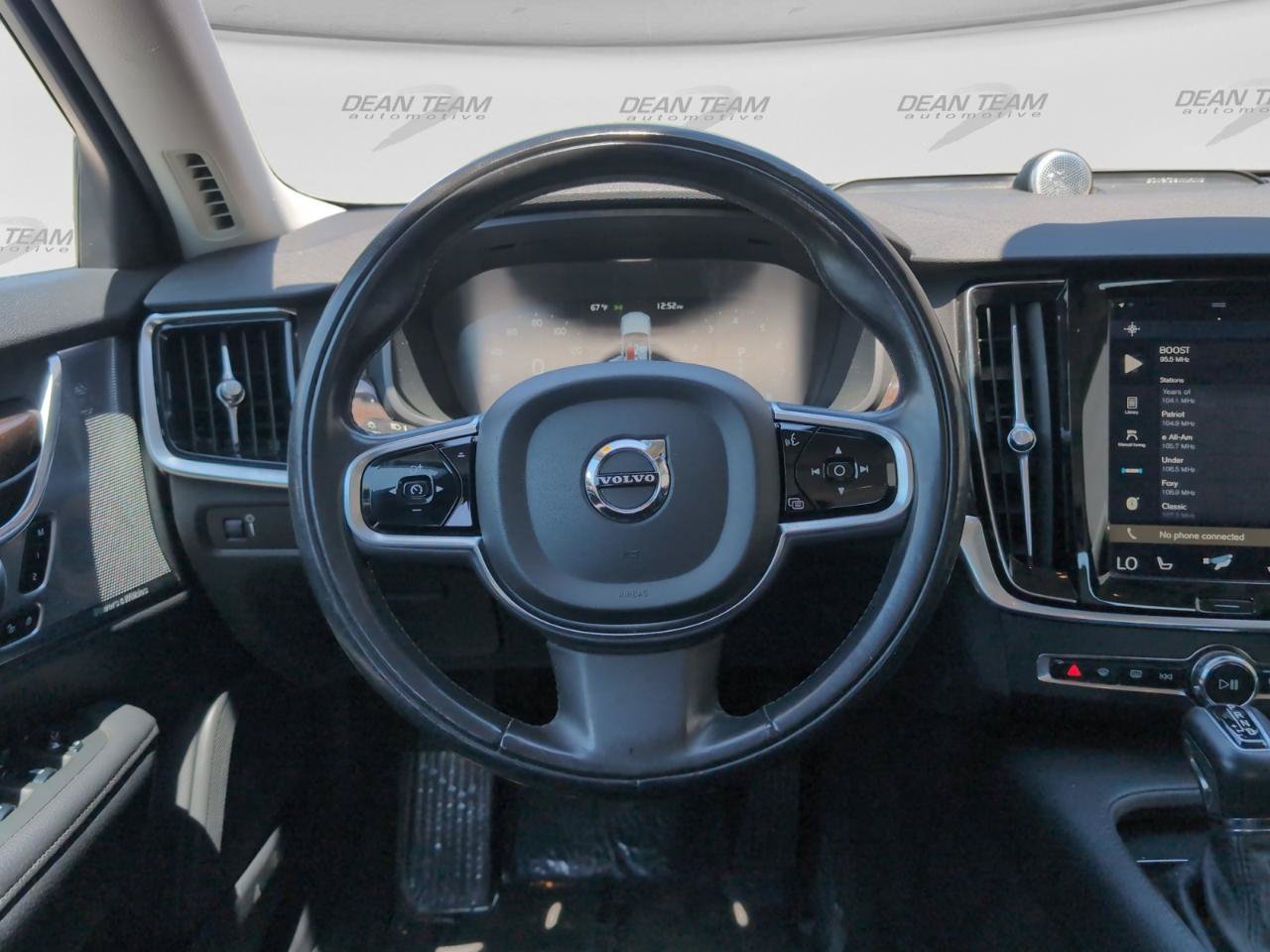 Used 2017 Volvo S90 T6 Momentum w/ Climate Package AWD/4WD image 23