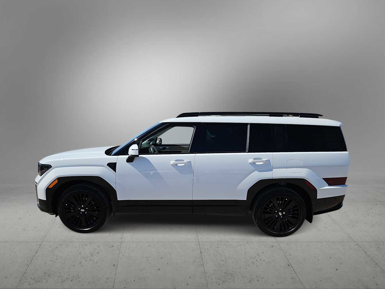 Certified 2025 Hyundai Santa Fe Calligraphy image 5